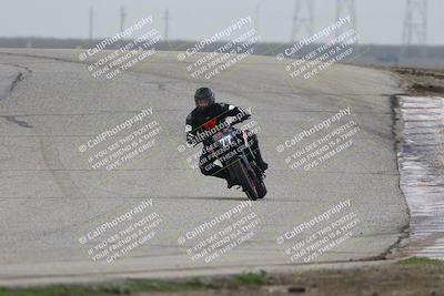 media/Nov-29-2025-TrackDaz (Sat) [[10ae2d9bce]]/A Group/Session 3 (Outside Grapevine)/